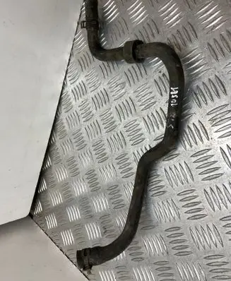 Volkswagen PASSAT B6 Engine coolant pipe/hose