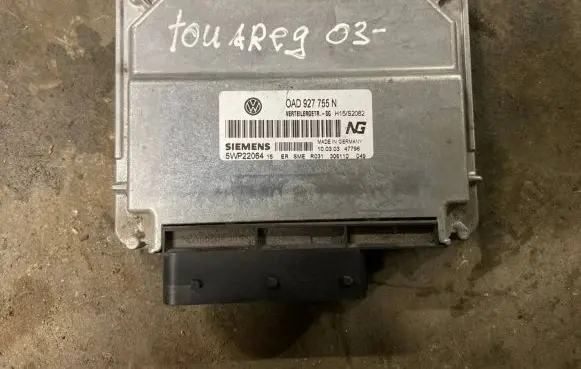 Volkswagen Touareg I Gearbox control unit/module 0AD927755N 5WP22064