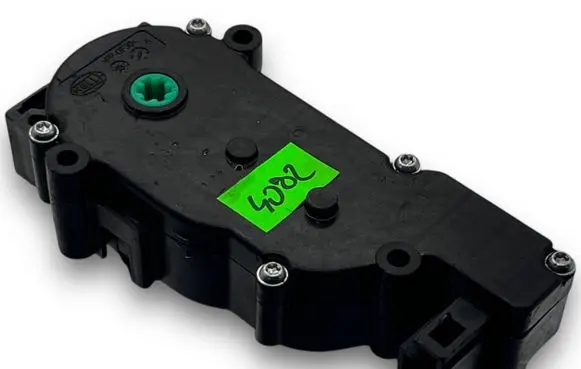 Mercedes-Benz ML W166 Central body control module A4082 A2047500060