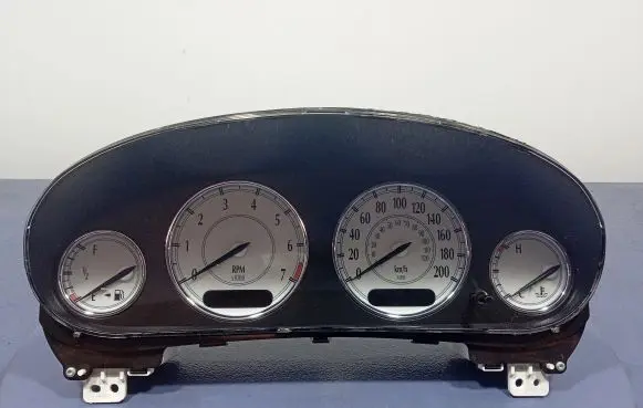 Chrysler 300M Speedometer (instrument cluster) 04834078AA