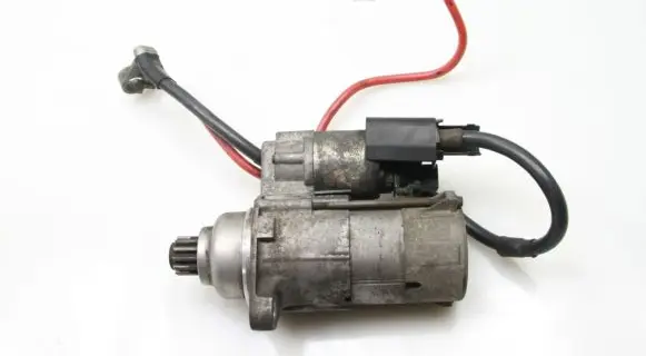 Volkswagen Golf VI Starter motor 02M911024P