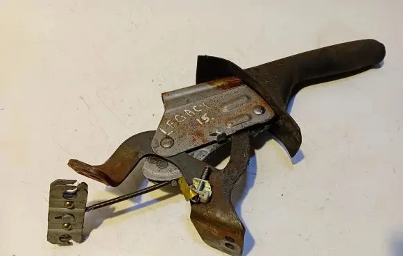 Subaru Legacy Handbrake/parking brake lever assembly 5C119