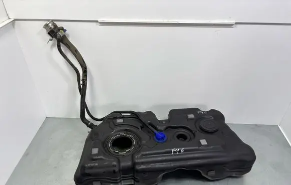 BMW 2 F46 Fuel tank 7348332
