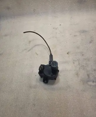 BMW 7 E38 Cruise control unit/module 8369027 369704 408201013001