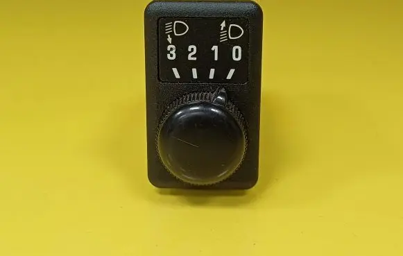 Nissan Almera Headlight level height control switch