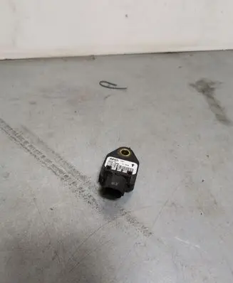KIA Ceed Airbag deployment crash/impact sensor 95930A6000