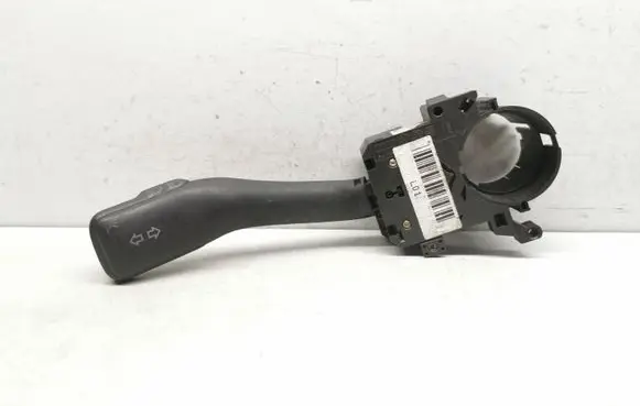 Volkswagen Golf IV Indicator stalk 8L0953513G
