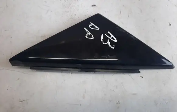 Audi A3 S3 8V Front door glass trim molding 8V5837638