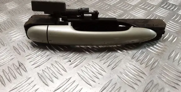 Renault Laguna II Front door exterior handle 8200004747