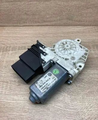 Volkswagen Jetta V Rear door window regulator motor 1K5839402G 1K0959704P