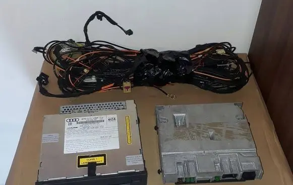 Audi A6 S6 C8 4K CD/DVD changer 4H0035108A