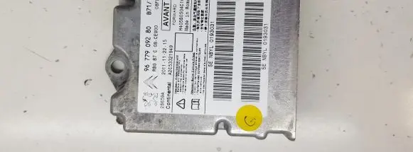 Citroen DS4 Airbag control unit/module 9677909280