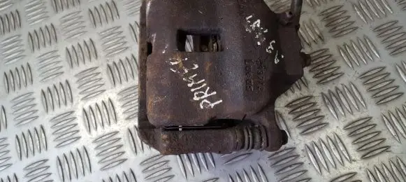 Nissan Primera Front brake caliper