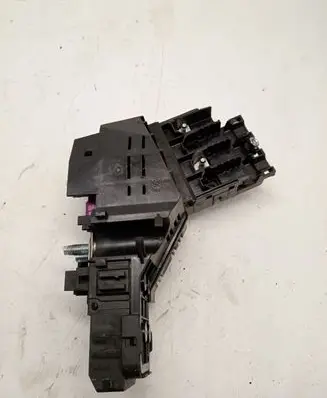 Mercedes-Benz GLE AMG (W166 - C292) Fuse module A1665405102