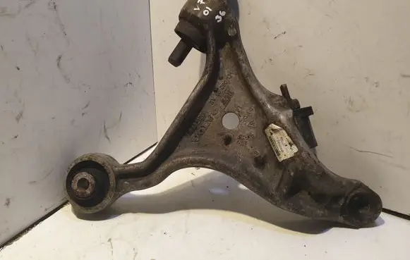 Volvo V70 Front lower control arm/wishbone 9492120 66200121
