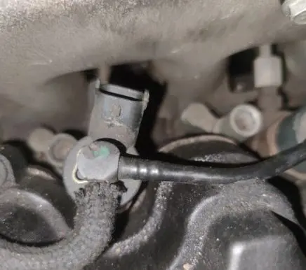 Fuel injector