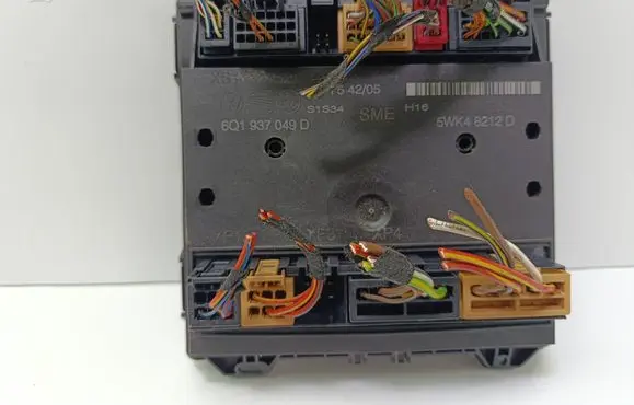 Volkswagen Polo IV 9N3 Comfort/convenience module 6Q1937049D
