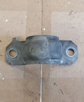 BMW 6 F06 Gran coupe Sway bar bush bracket, front 6775444