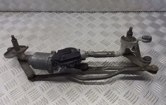 Mazda 5 Front wiper linkage SCC29