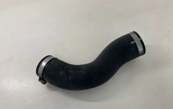Toyota Avensis T270 Intercooler hose/pipe 32ACM100406 100406