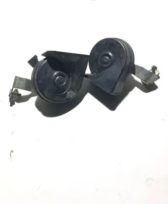 Volvo S60 Horn signal E355306