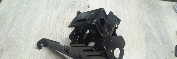 Mercedes-Benz C W204 Battery bracket A2045400440