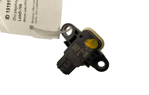 Nissan Juke I F15 Airbag deployment crash/impact sensor 888361MA0A