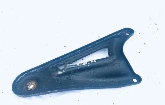 Opel Vectra C Engine mounting bracket