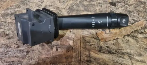Volvo S80 Wiper control stalk 8691695