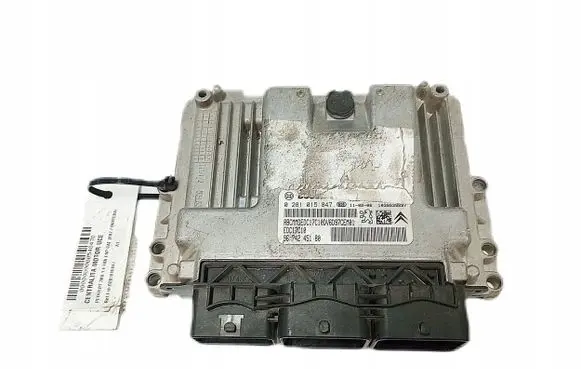 Peugeot 308 Engine control unit/module 9674245180