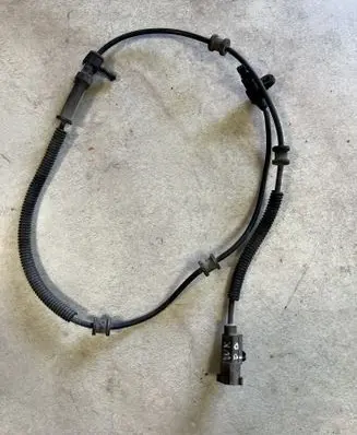 Jeep Grand Cherokee (WK) ABS brake wheel speed sensor 