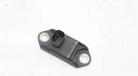 Mercedes-Benz SL R230 Airbag deployment crash/impact sensor 0025426918