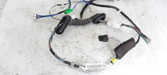 Subaru Legacy Rear door wiring loom 81822AG04B