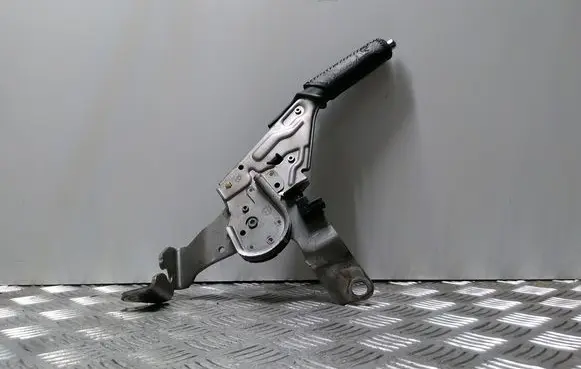 Lexus IS 220D-250-350 Handbrake/parking brake lever assembly