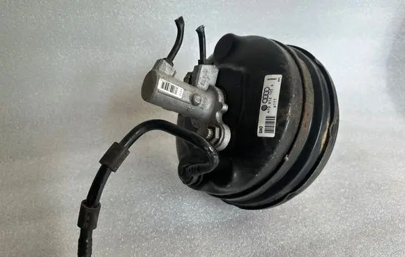 Audi A6 S6 C6 4F Brake booster 4F0612105G