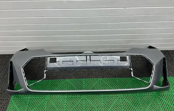 BMW 3 G20 G21 Front bumper 8085444