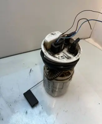 Skoda Fabia Mk2 (5J) In-tank fuel pump 6q0919051f