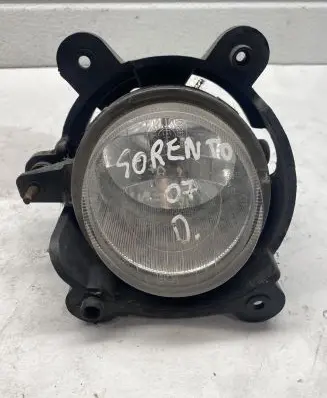 KIA Sorento Front fog light 922023E5