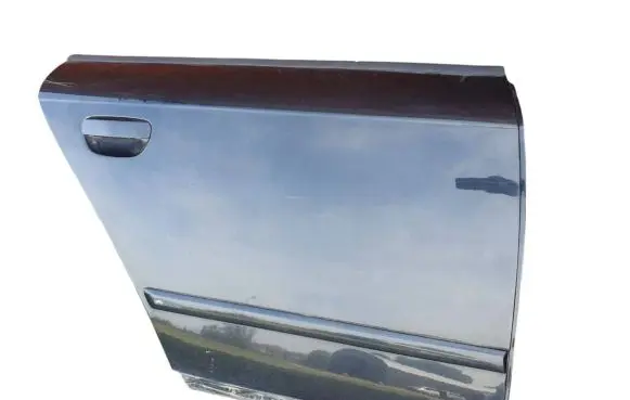 Audi A4 S4 B7 8E 8H Rear door