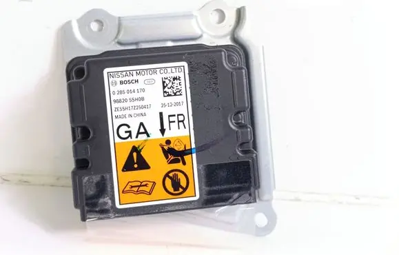 Nissan Leaf II (ZE1) Airbag control unit/module 988205SH0B 0285014170
