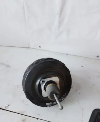 Audi Q7 4L Brake booster 7L8612101