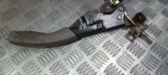 Hyundai Accent Handbrake/parking brake lever assembly