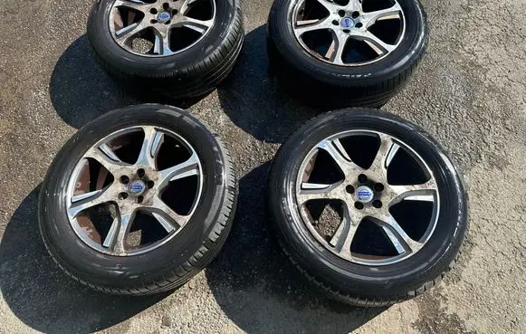 Volvo XC60 R18 alloy rim 31280139