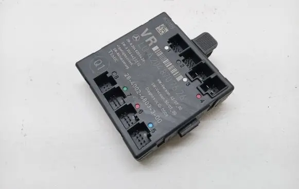 Mercedes-Benz C W204 Door control unit/module A2048707626