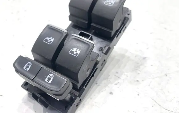Skoda Superb B8 (3V) Electric window control switch 3G0959857C