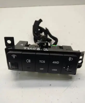 Hyundai Tucson JM A set of switches 937602E901 937702E901 937502E901