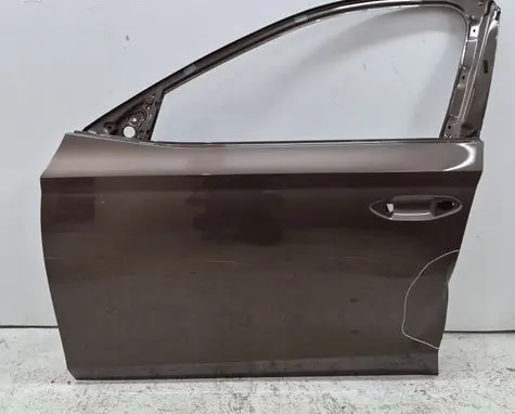 Skoda Octavia Mk4 Front door 5E3831311