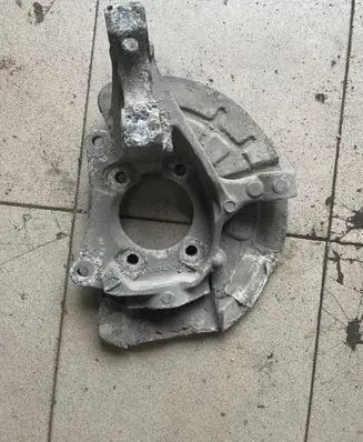 Volvo S60 Front wheel hub spindle knuckle