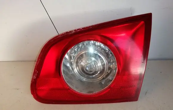 Volkswagen PASSAT B6 Tailgate rear/tail lights 3C9945094