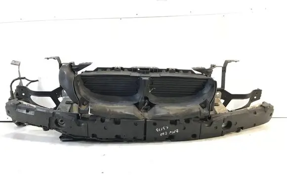 BMW 5 E60 E61 Radiator support slam panel K3172